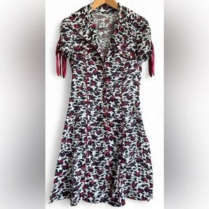 Très Chic Red Black Floral Fit & Flare Button Down Midi Dress S